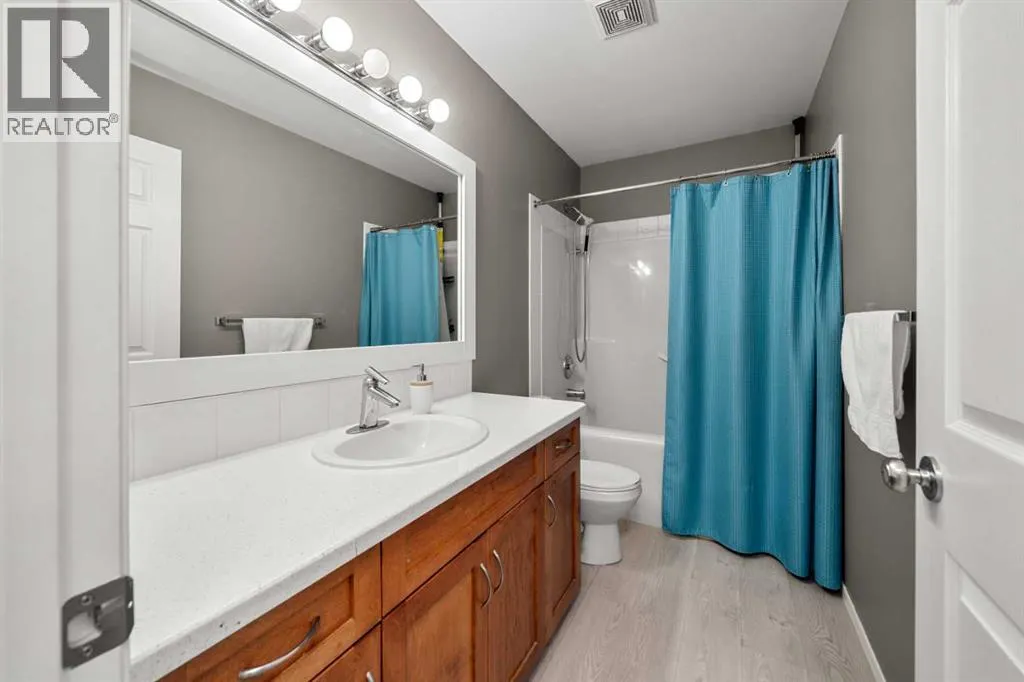 1038 Bridlemeadows Manor SW