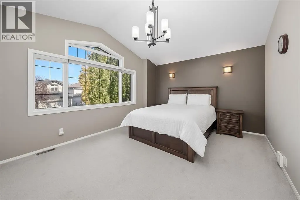 1038 Bridlemeadows Manor SW