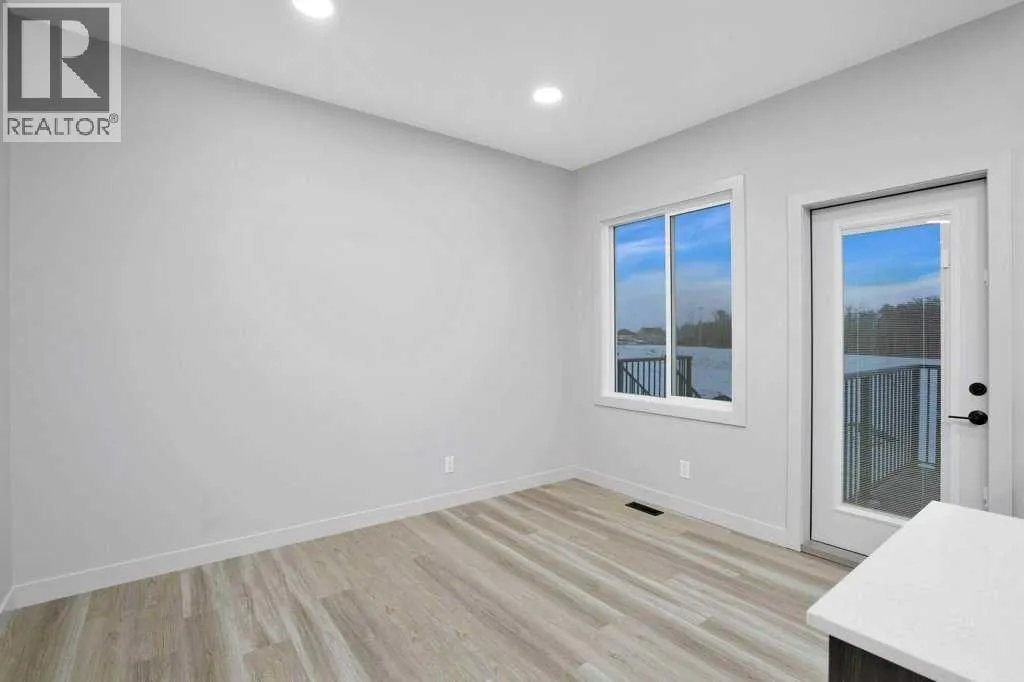 122 Gray Close