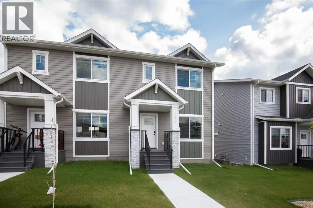 122 Gray Close