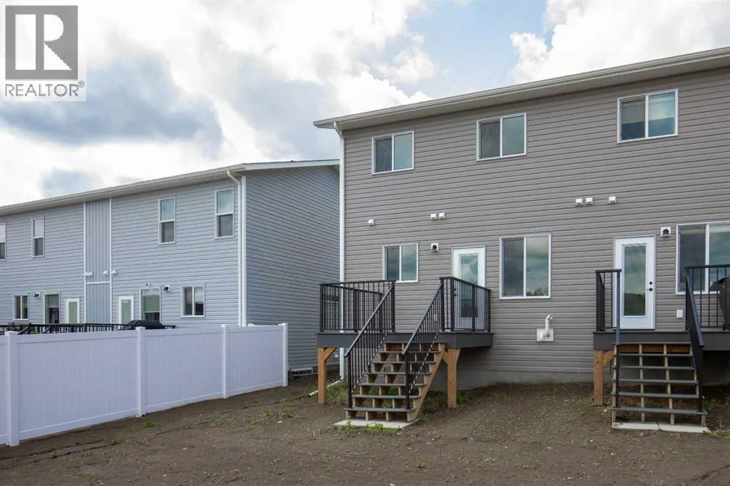 122 Gray Close