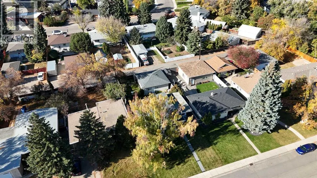 928 Mayor Magrath Drive S