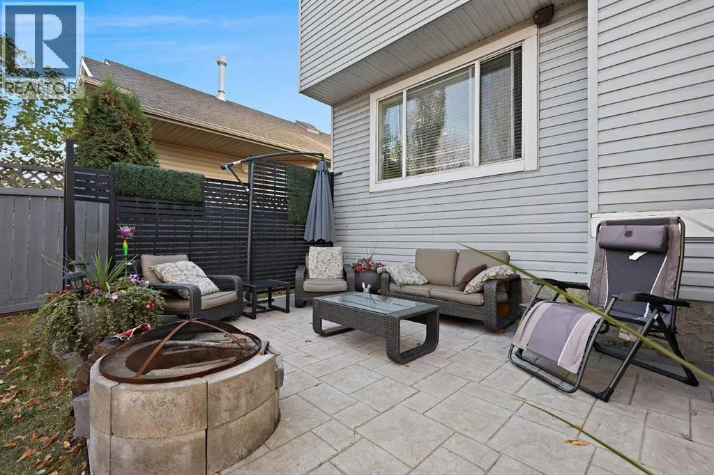 68 Douglas Glen Crescent SE