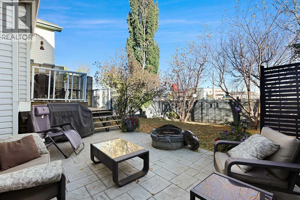 68 Douglas Glen Crescent SE