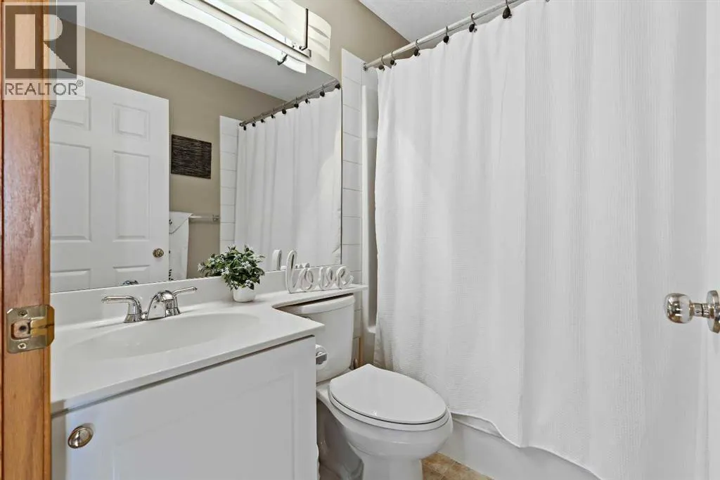 68 Douglas Glen Crescent SE