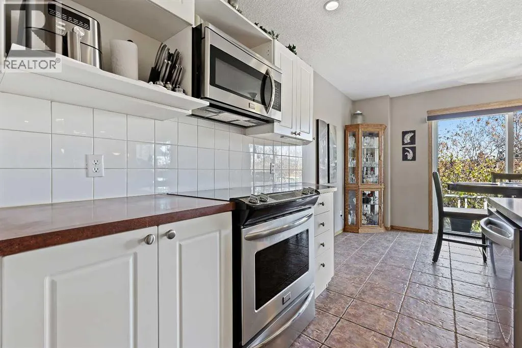 68 Douglas Glen Crescent SE