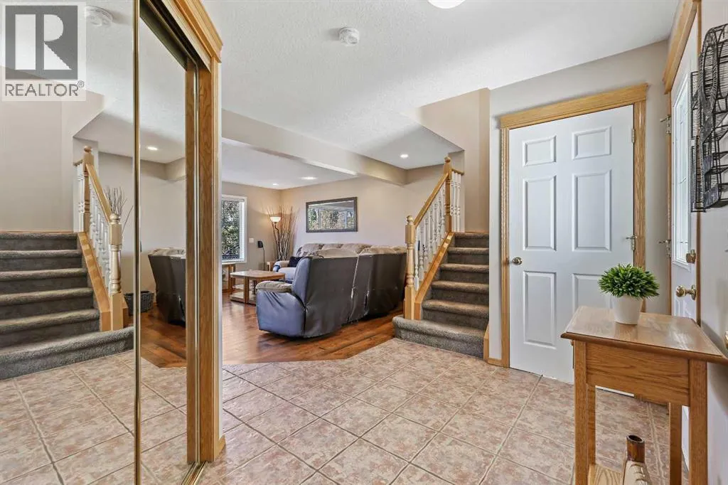 68 Douglas Glen Crescent SE