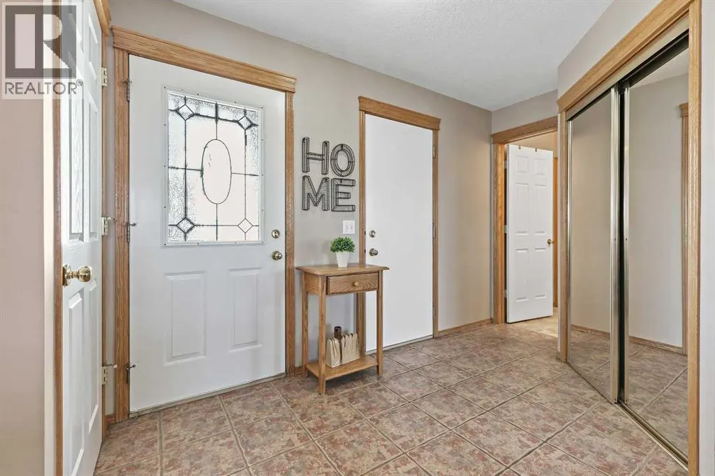 68 Douglas Glen Crescent SE