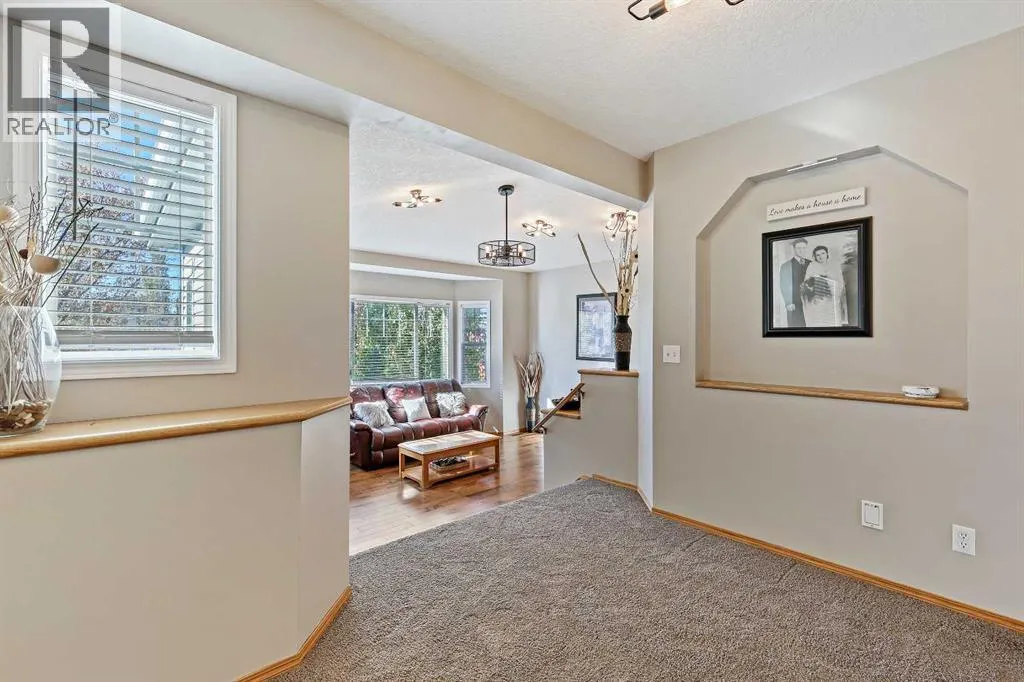 68 Douglas Glen Crescent SE