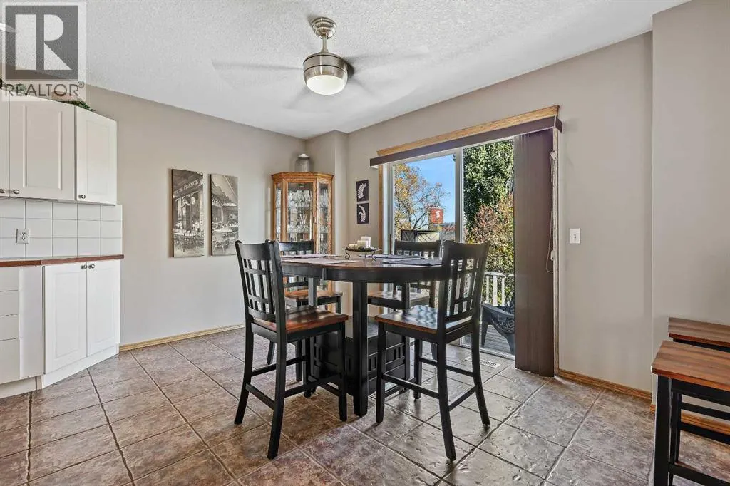 68 Douglas Glen Crescent SE