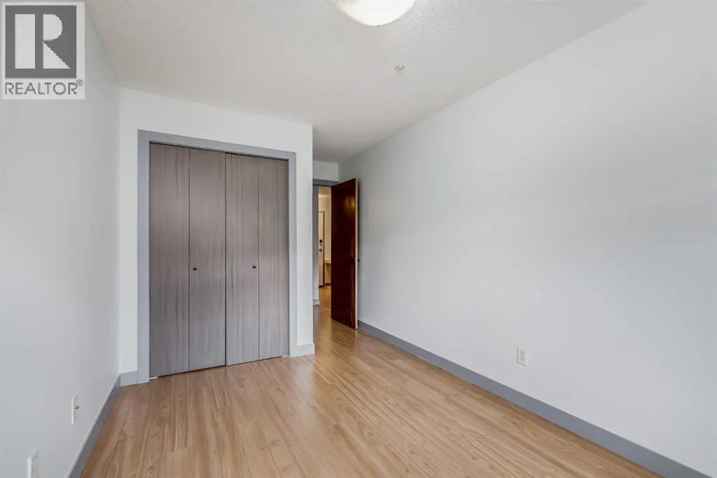 2332, 700 Willowbrook Road NW
