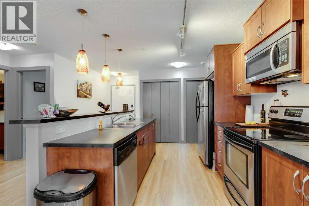 2332, 700 Willowbrook Road NW