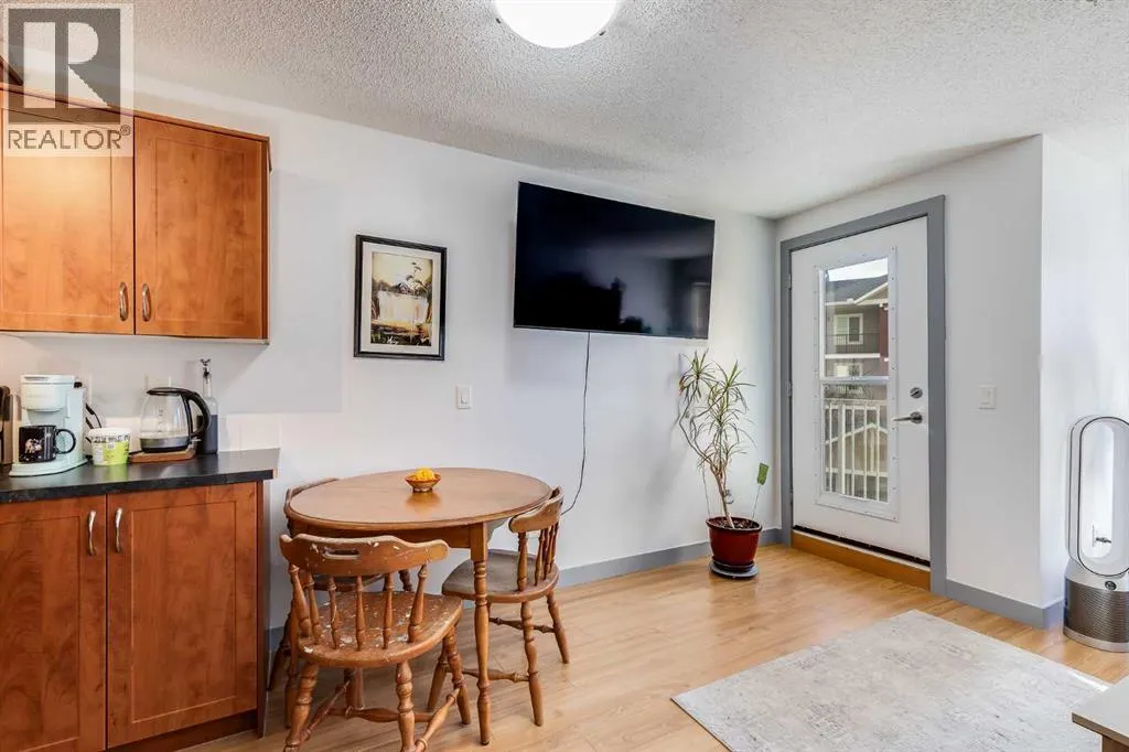 2332, 700 Willowbrook Road NW