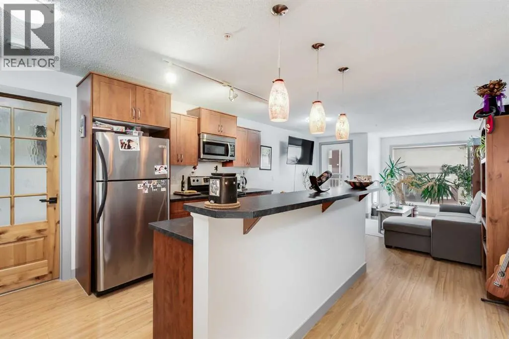 2332, 700 Willowbrook Road NW