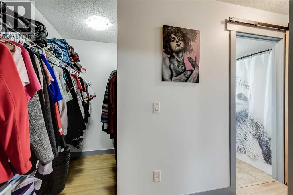 2332, 700 Willowbrook Road NW