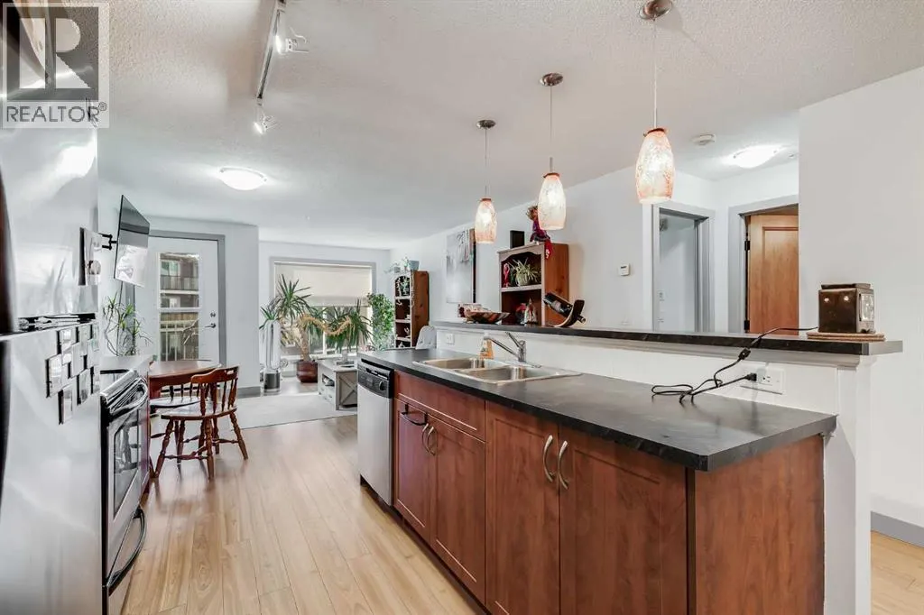2332, 700 Willowbrook Road NW