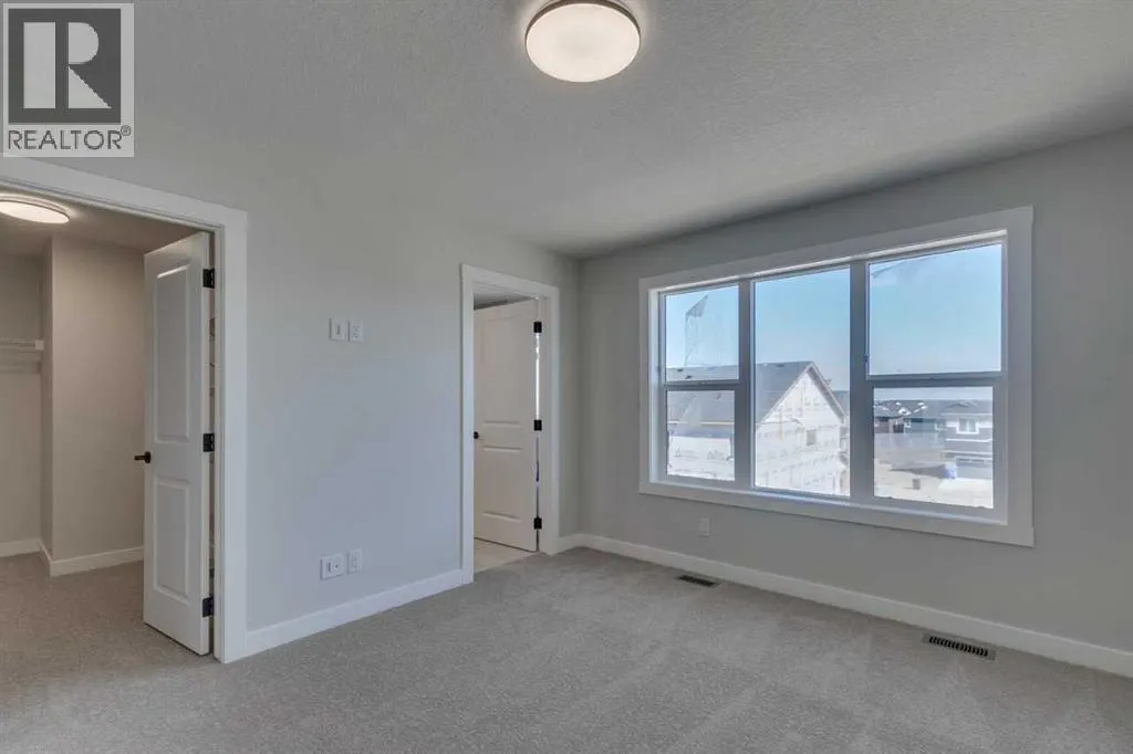 92 Amblefield Grove NW