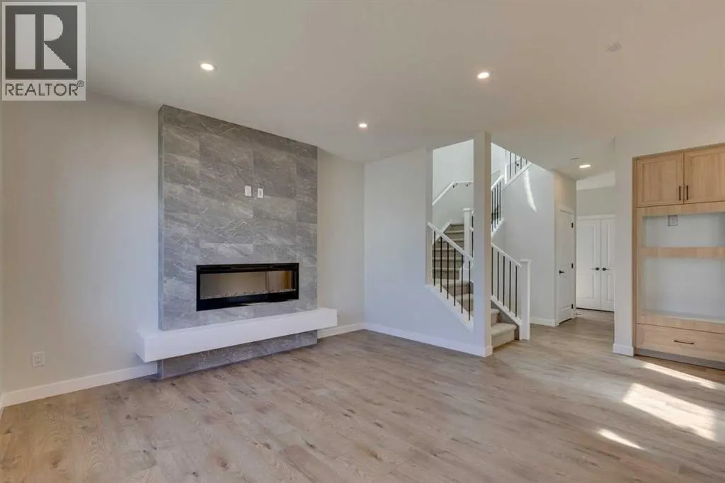 92 Amblefield Grove NW