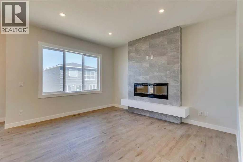 92 Amblefield Grove NW