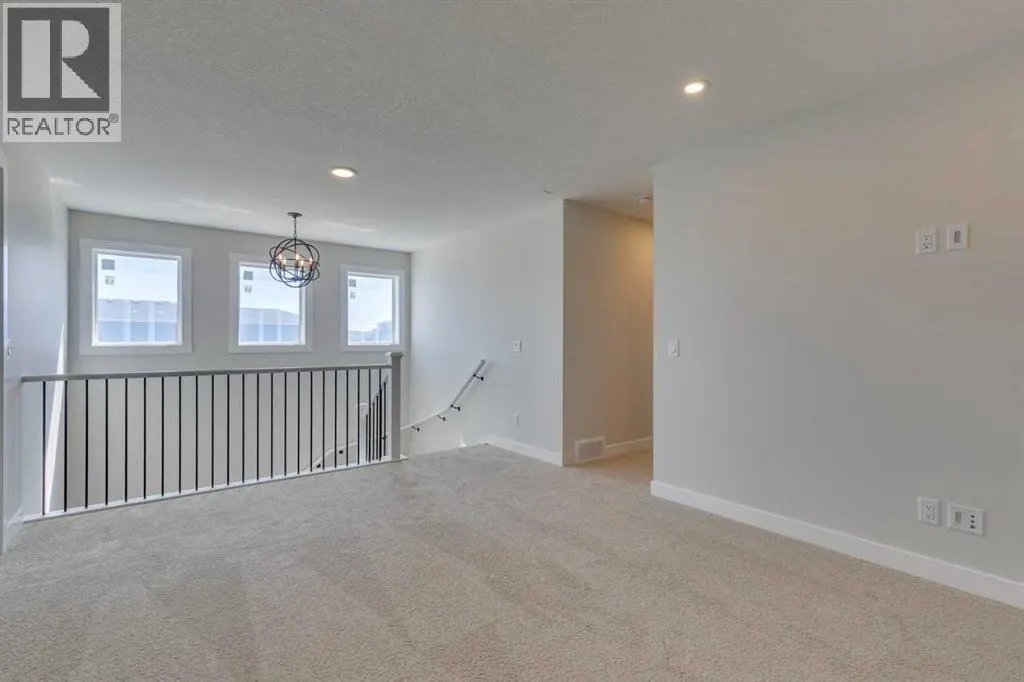 92 Amblefield Grove NW