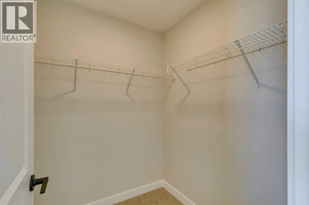 92 Amblefield Grove NW