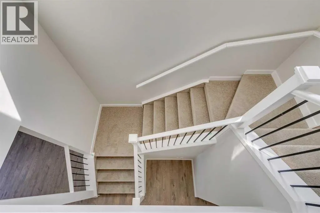 92 Amblefield Grove NW