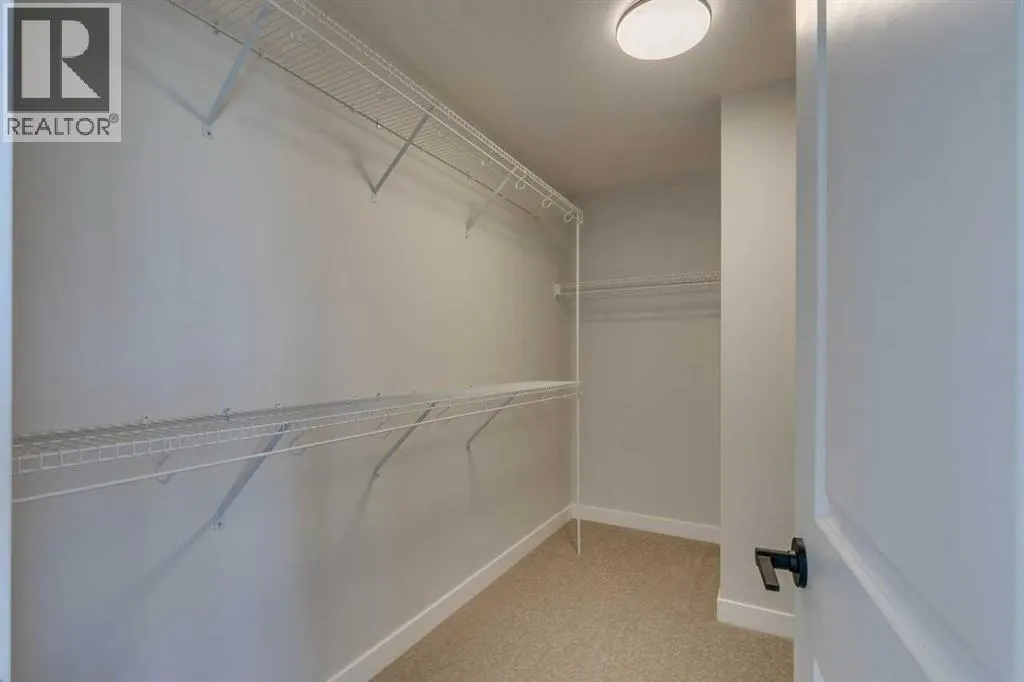 92 Amblefield Grove NW