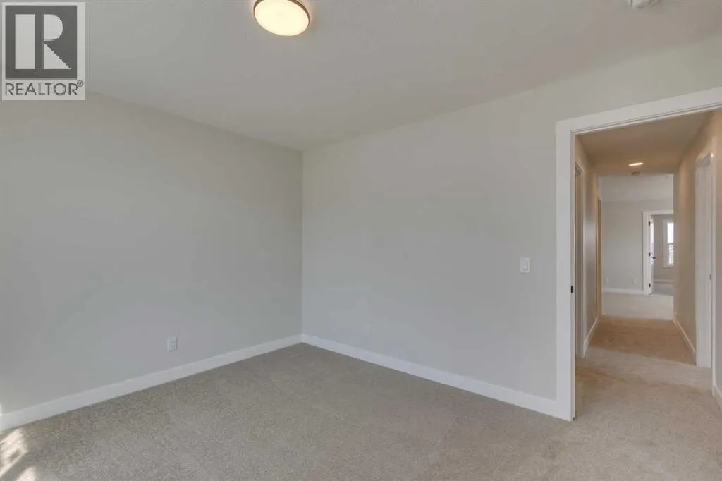 92 Amblefield Grove NW