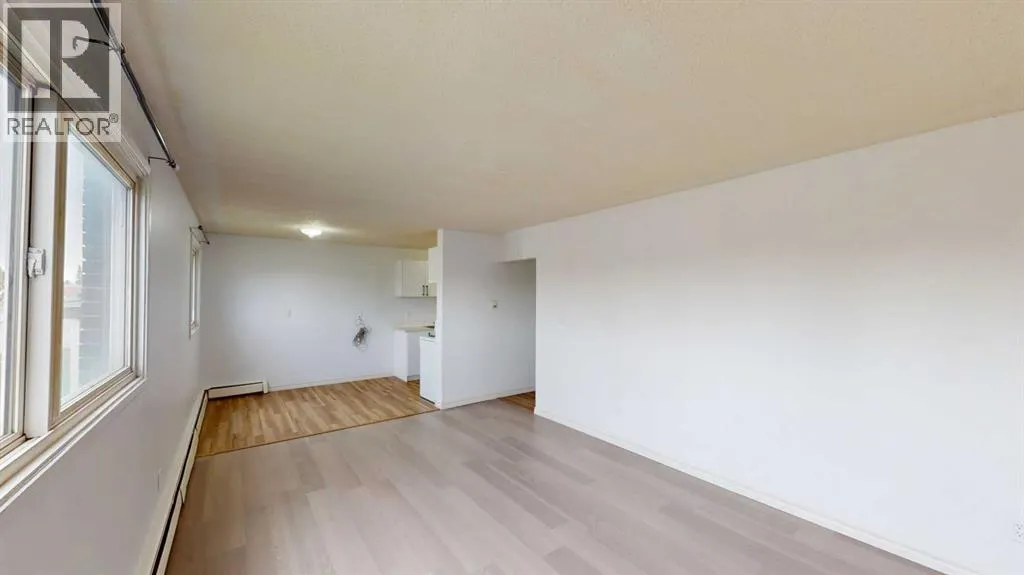 207, 9515 100 Avenue