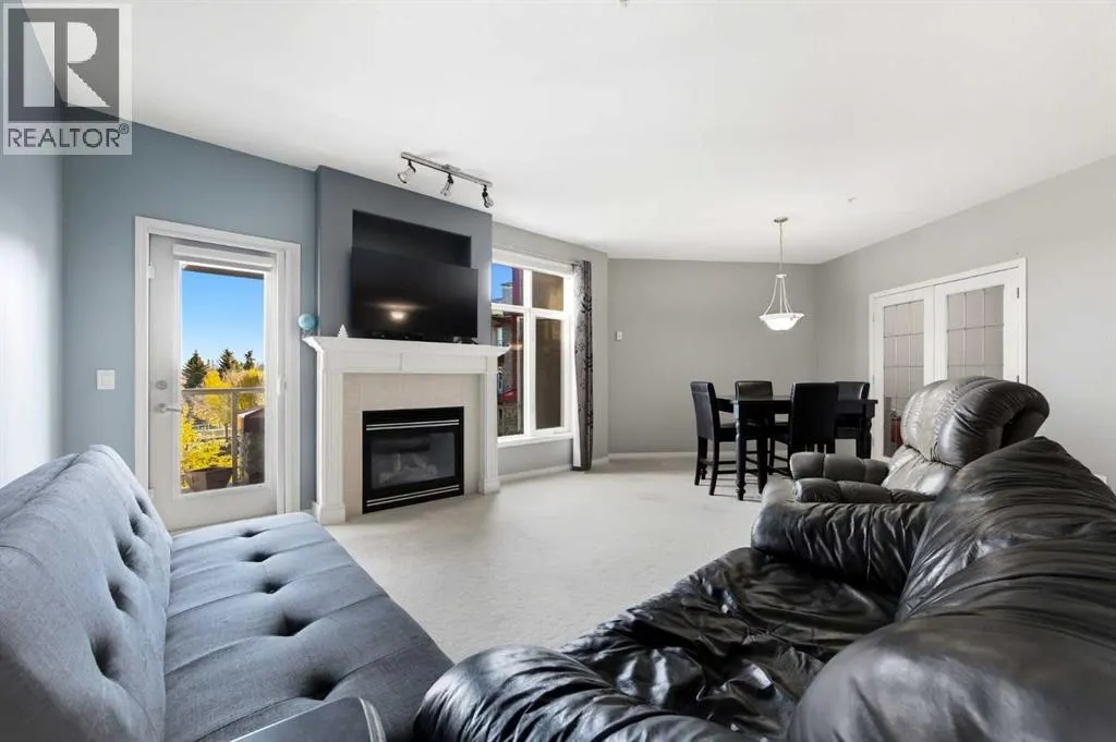 1320, 1320 Lake Fraser Green SE