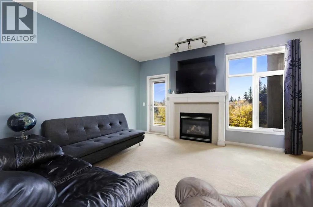 1320, 1320 Lake Fraser Green SE