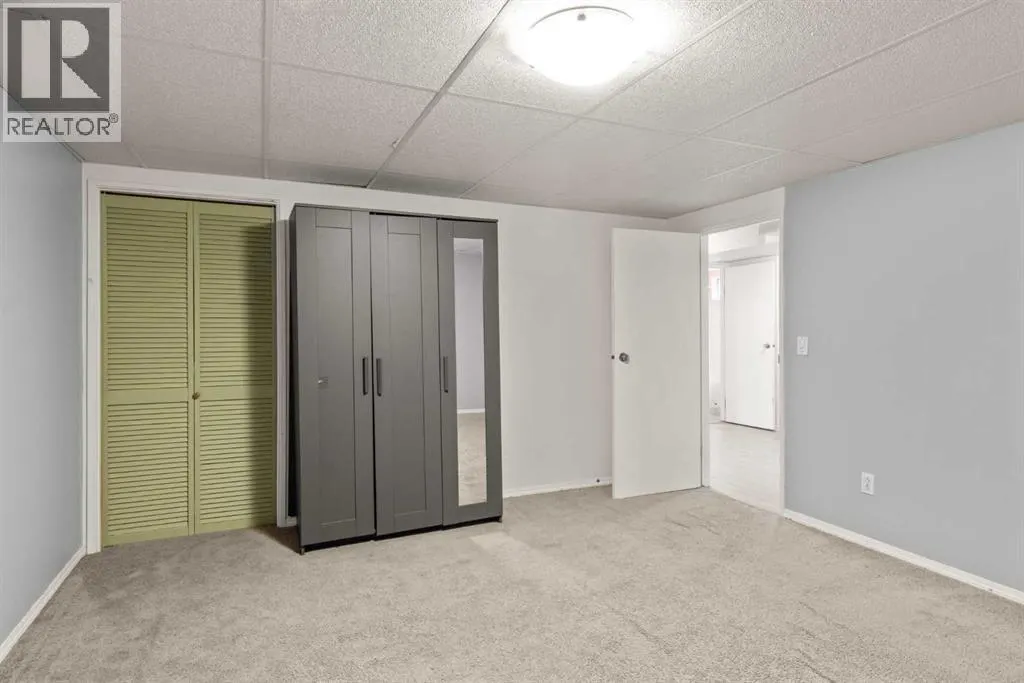 132 Whitehill Place NE