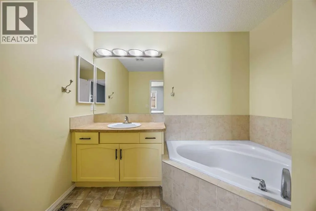 303 Westmount Court