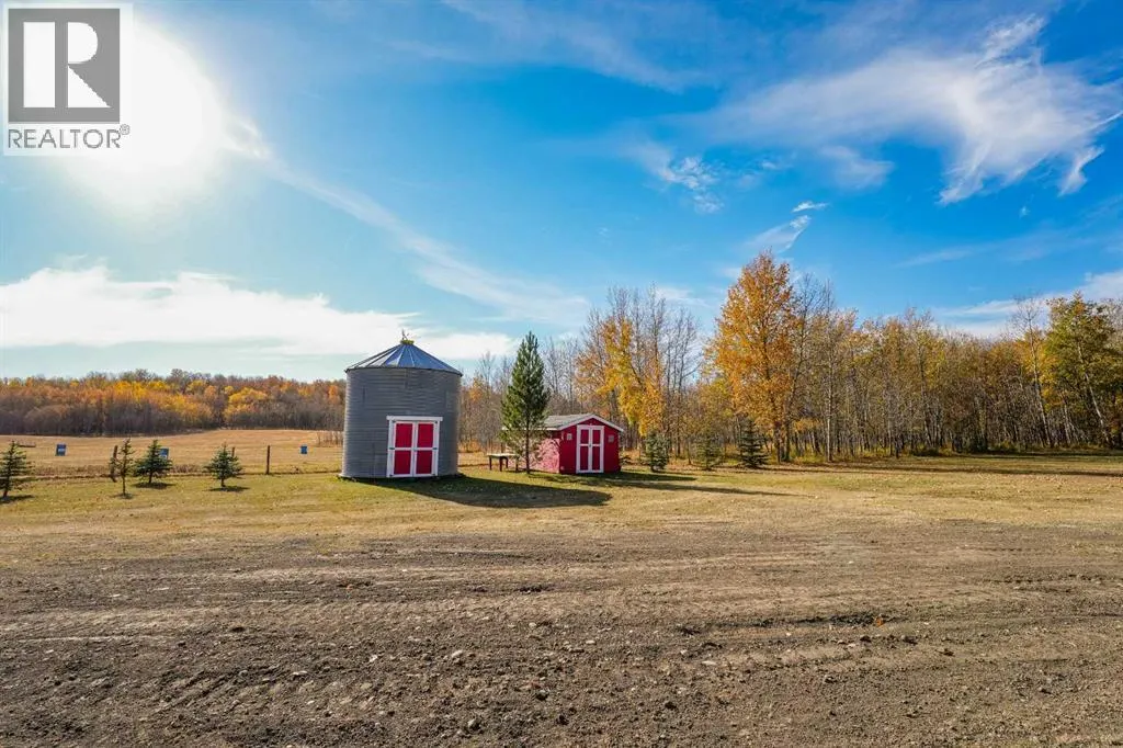 118, 44101 Range Road 214