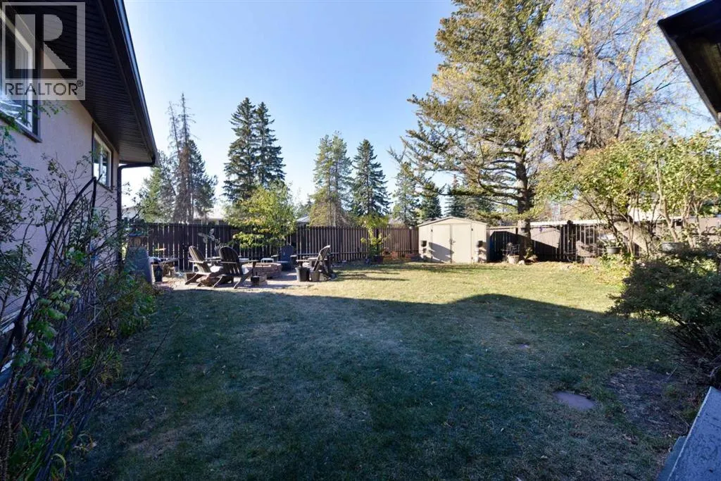 87 Gladeview Crescent SW