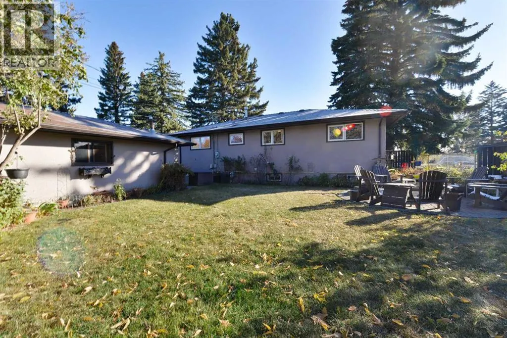 87 Gladeview Crescent SW