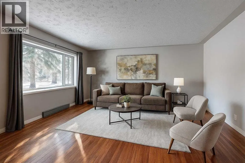 87 Gladeview Crescent SW