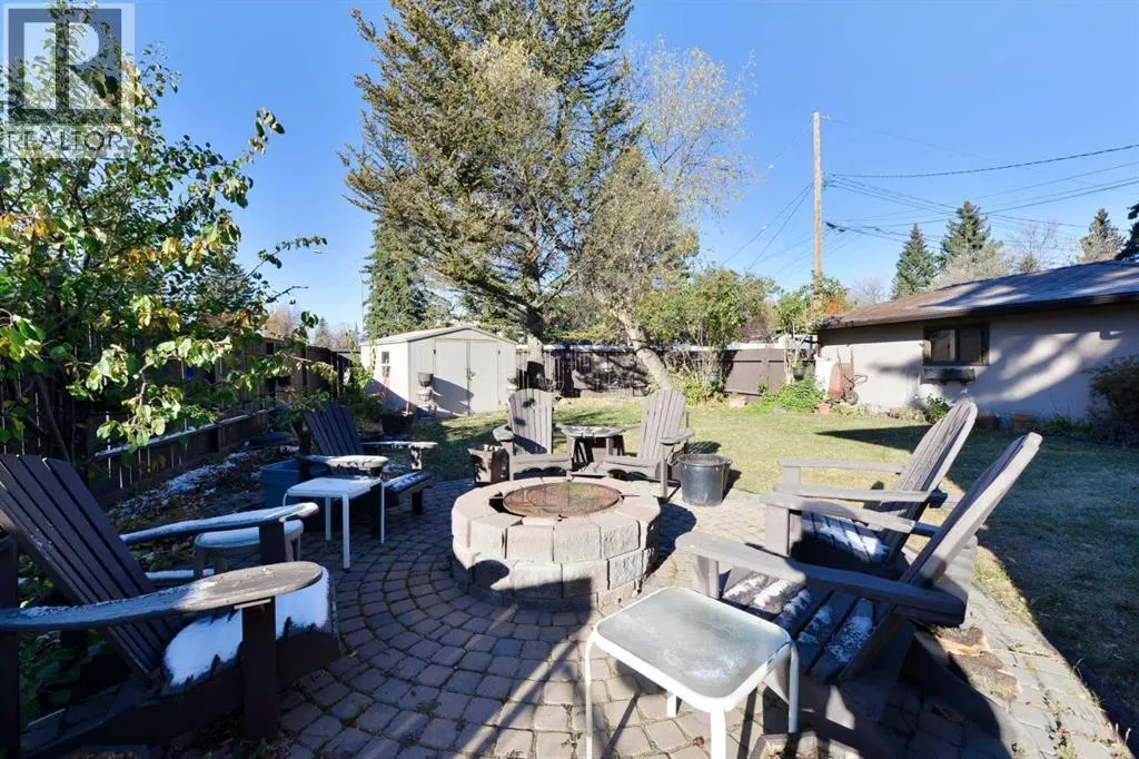 87 Gladeview Crescent SW