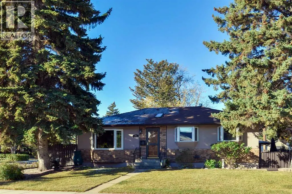 87 Gladeview Crescent SW