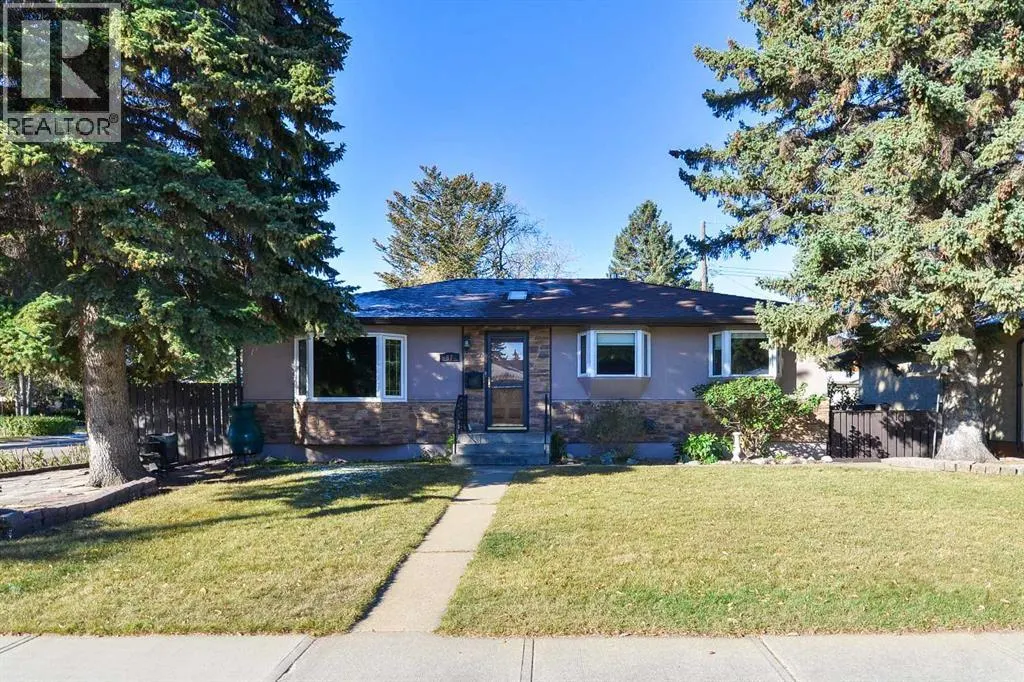 87 Gladeview Crescent SW