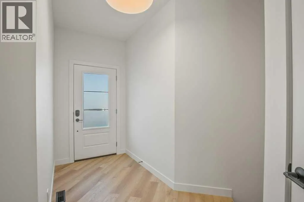 114 Gray Close