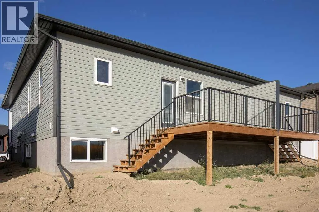 114 Gray Close