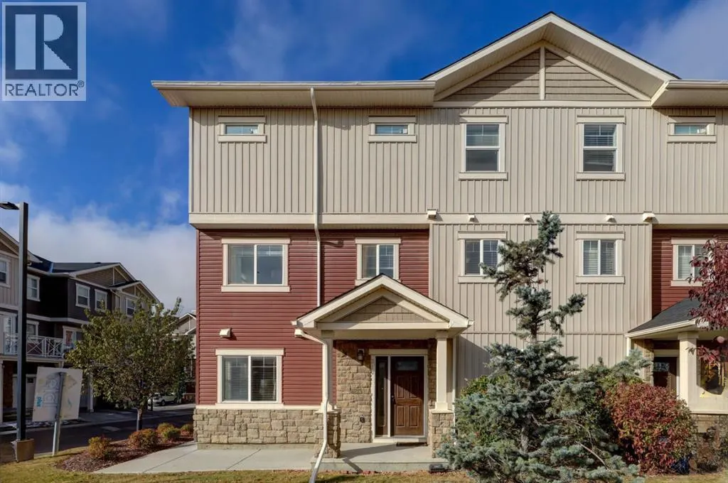 210 Skyview Ranch Grove NE