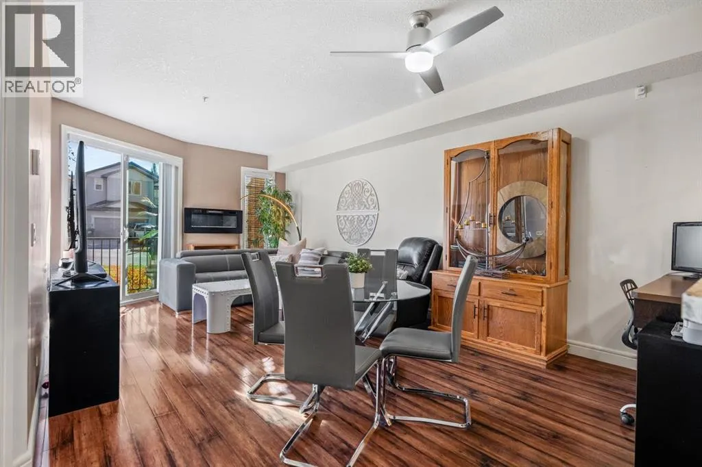 3106, 15 Sunset Square