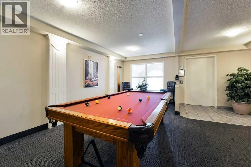 215, 6800 Hunterview Drive NW