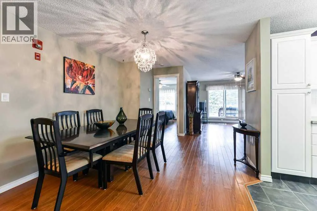 215, 6800 Hunterview Drive NW
