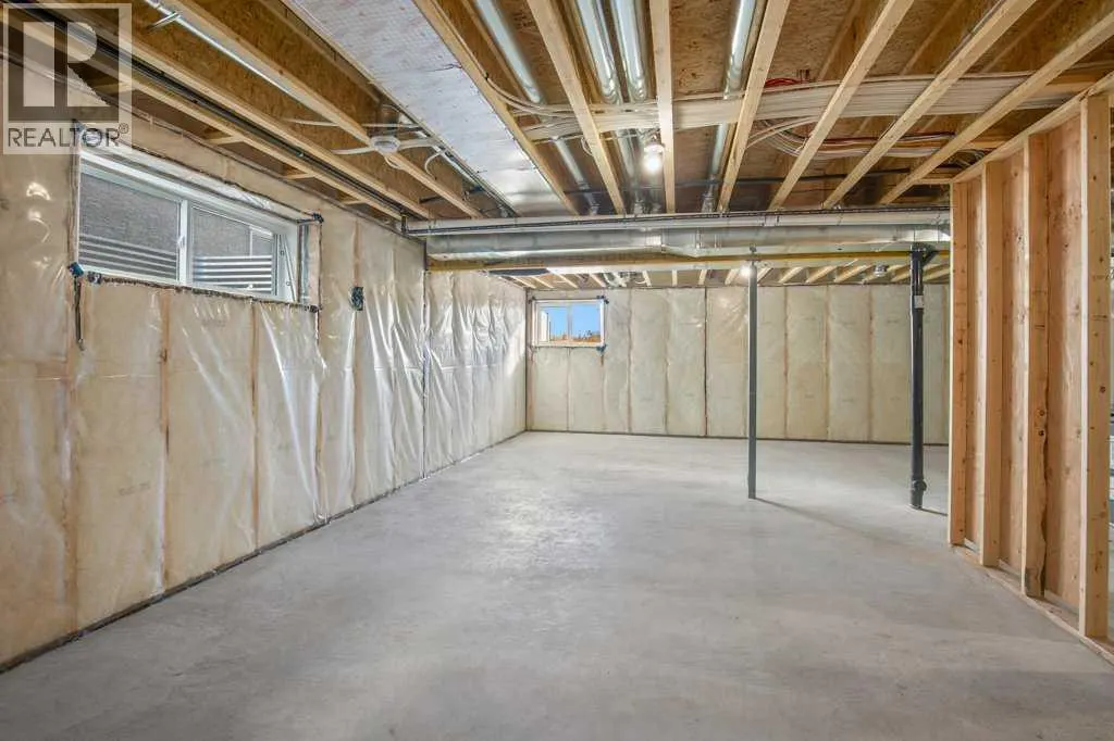112 Gray Close