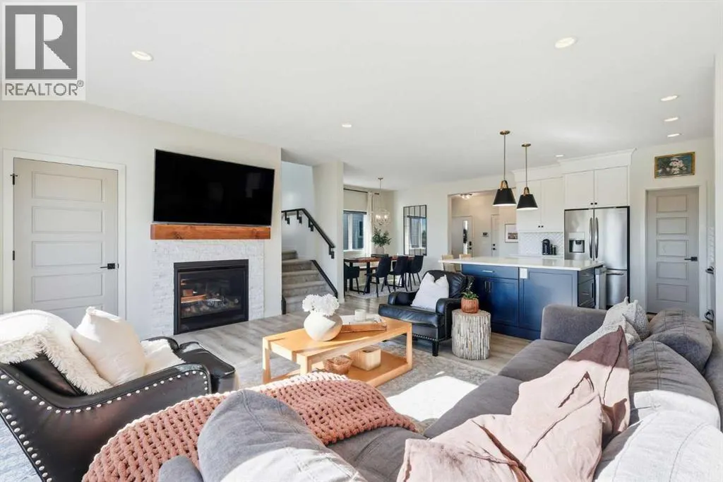 221 Wildrose Drive