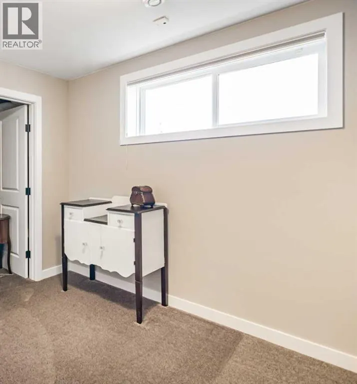 7 Leonard Close