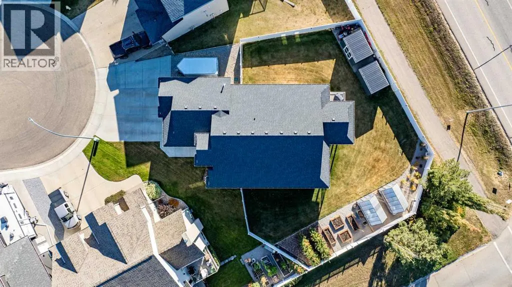 7 Leonard Close